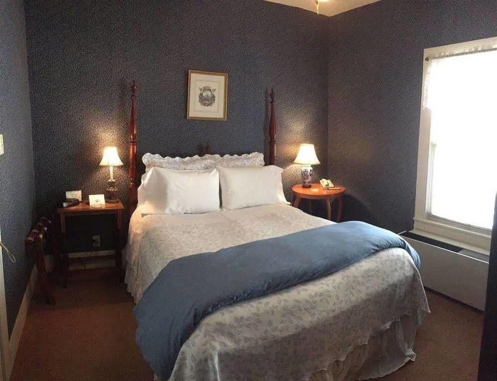 Inn On The River Glen Rose Buitenkant foto