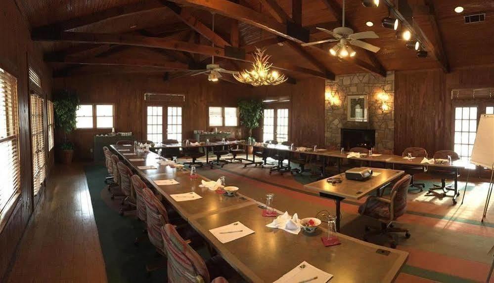 Inn On The River Glen Rose Buitenkant foto