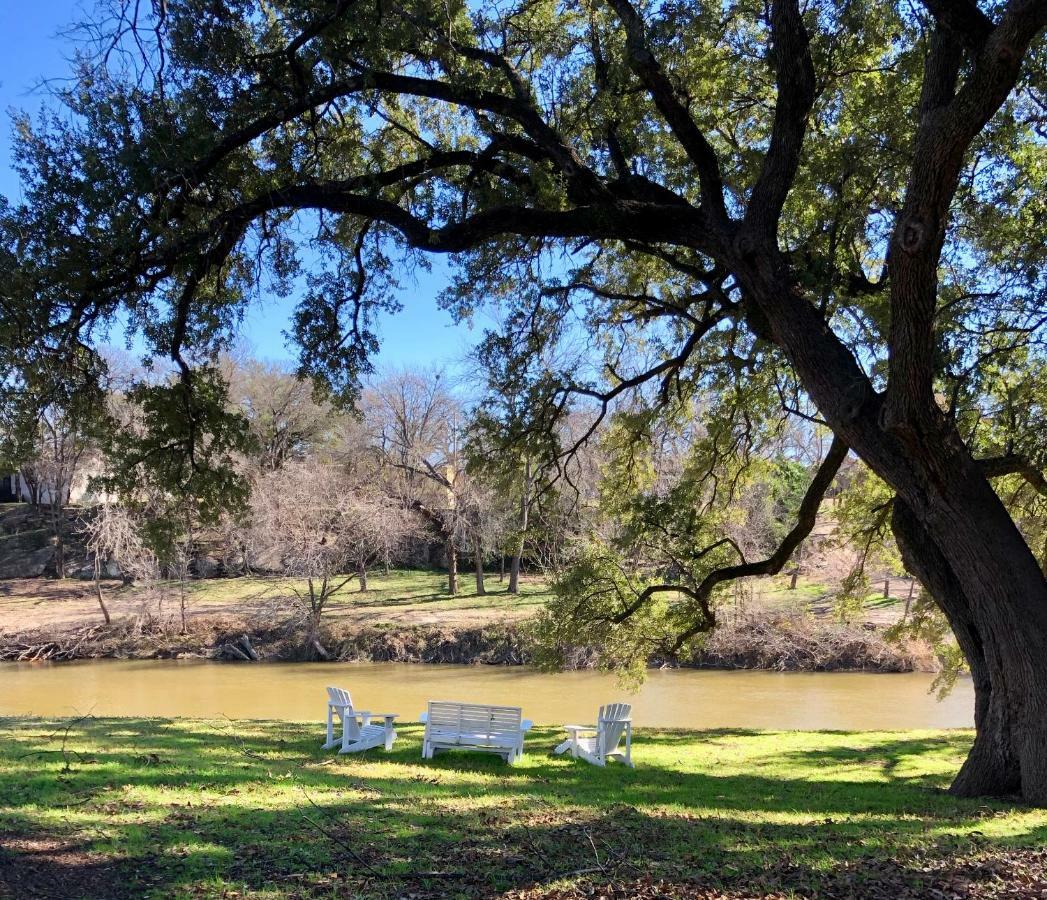 Inn On The River Glen Rose Buitenkant foto