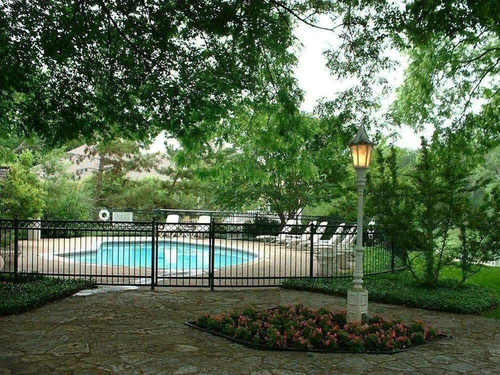 Inn On The River Glen Rose Buitenkant foto
